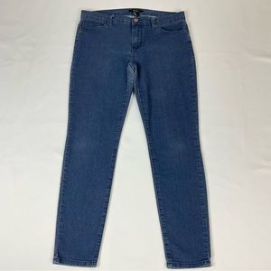 Forever 21 Womens 30 dark blue stretchy skinny jeans
